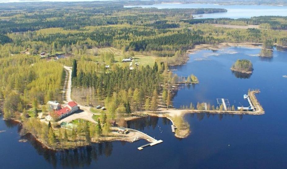 Bed and Breakfast Paksuniemen Majatalo Rääkkylä Exterior foto